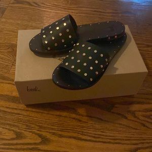 Beek Lovebird Stud Slides